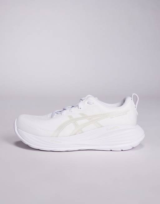 Asics Gel-Cumulus 27 running trainers in white and grey