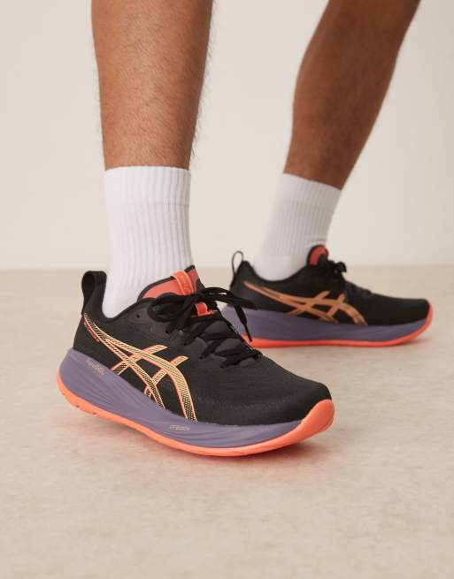 Asics – Gel-Cumulus 27 – Svarta och korallrosa löparskor