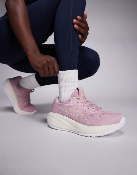 Asics Gel-Cumulus 28 running trainers in morganite and pearl pink - view 1