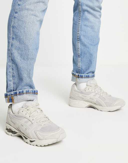 Asics – Gel-Kayano 14 – Ljusbeige träningsskor i mocka