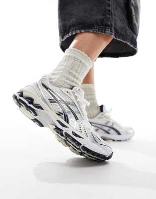 Asics - Gel-Kayano 14 - Sneaker in Weiß, Silber und Marineblau