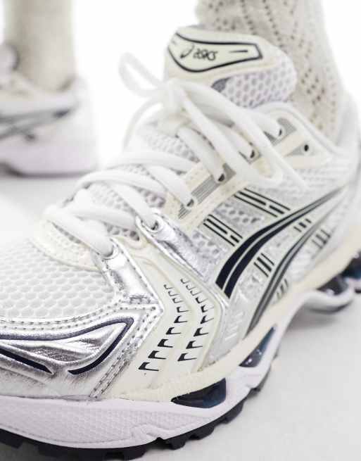 Asics - Gel-Kayano 14 - Sneakers in wit, zilver en marineblauw, 4 van 5