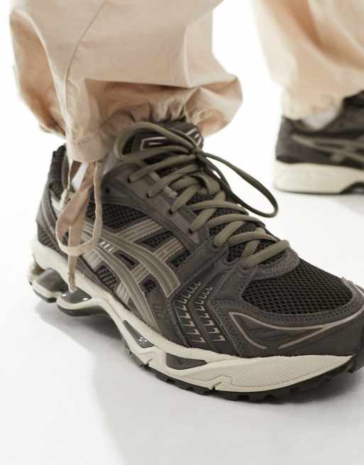 Brown deals asics shoes