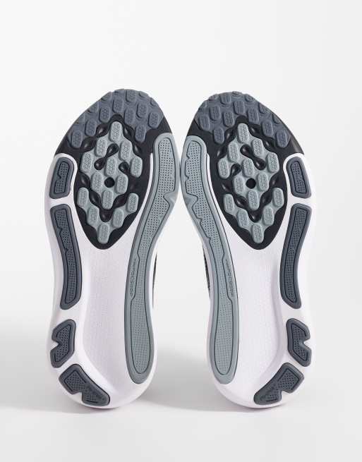 Asics Gel-Kayano 33 hardloopsneakers in zwart en wit, 5 van 5