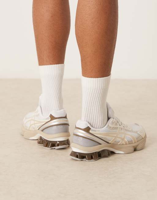 Marzipan Asics Gel Mai On Feet Asics Gel-Kinetic Fluent Trainers