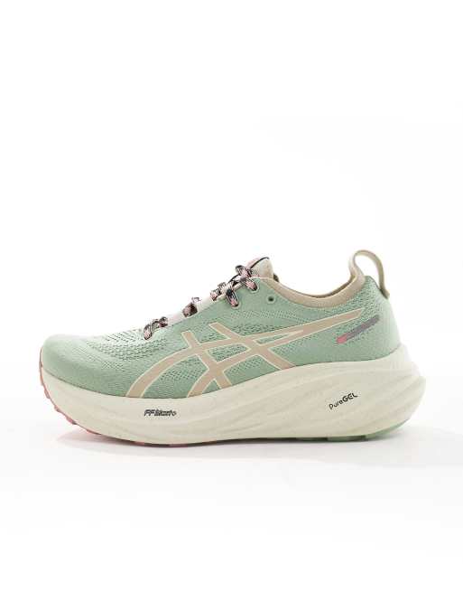 Asics Gel-Nimbus 26 TR Sneakers per il trail running verdi e