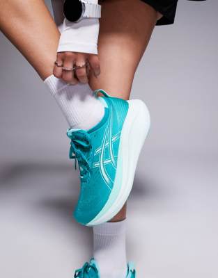 Asics - Gel-Nimbus 27 - Baskets de course - Sarcelle et menthe illuminée-Bleu