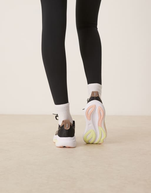 Asics Gel-Nimbus 27 running trainers in black and breeze, 5 of 5