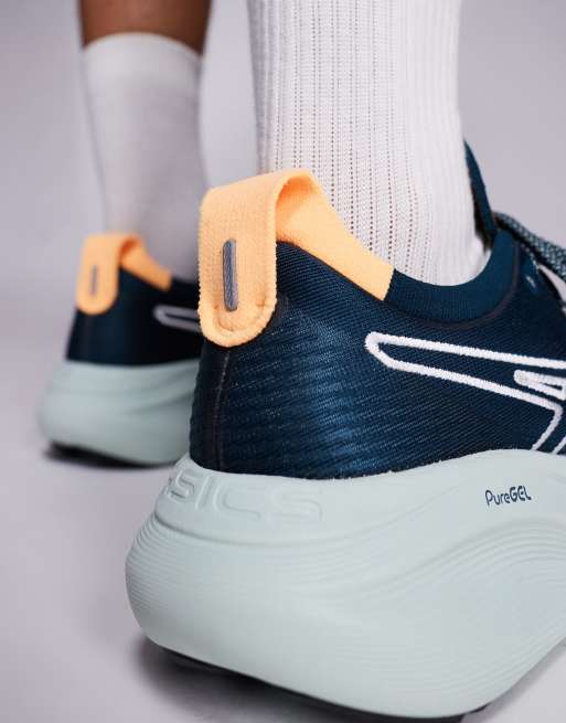 Asics – Gel-Nimbus 27 TR – Ljusbeige och blågröna löparskor, 4 av 5