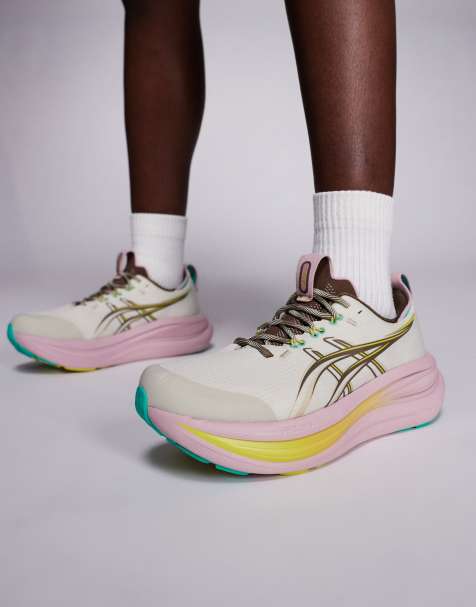 Asics – Gel-Nimbus 28 TR – Jasnoniebiesko-brązowe buty sportowe do biegania - view 1