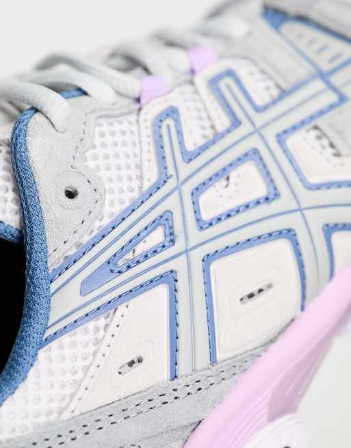 Asics Gel Nimbus 9 Sneaker in WeiB Silber und Blau mit dicker Sohle ASOS