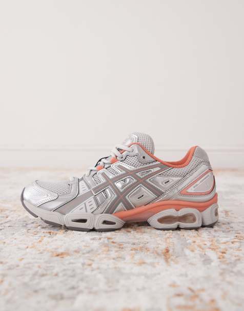 Asics Gel-Nimbus 9 trainers in cloud grey and clay grey - view 2