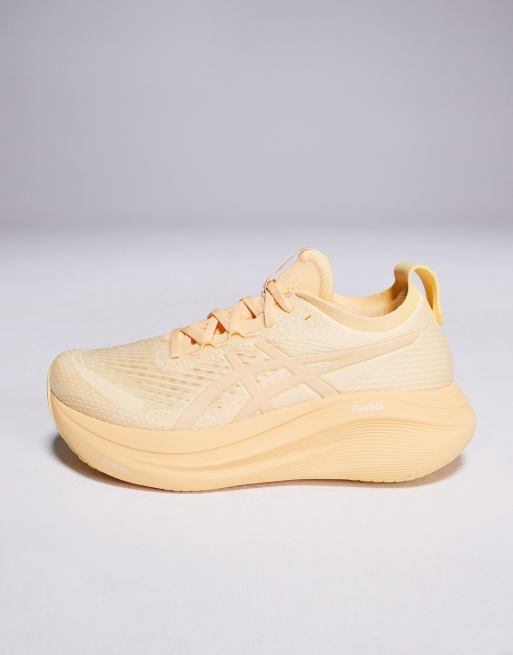 Asics Gel-Nimbus 27 Lite-Show Baskets de course Orange clair