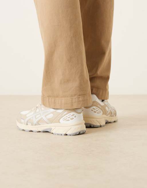 Asics – Gel-Nunobiki – Beige och vita träningsskor, 3 av 5