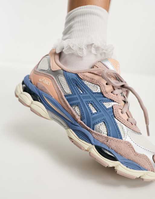 Asics Gel NYC Baskets semelle chunky Blanc rose bleu