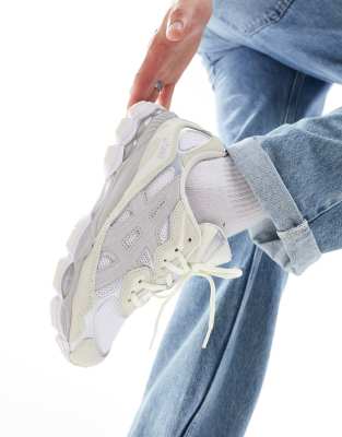 basket asics homme blanche