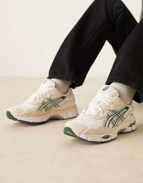 Asics – Gel-NYC – Elfenbensvita och skogsgröna träningsskor - view 1
