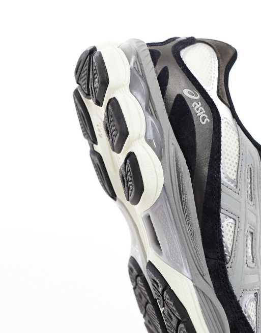 Asics – Gel-NYC – Svarta och vita träningsskor, 2 av 4