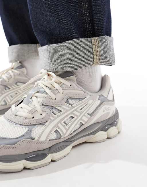 Asics Gel-NYC unisex sneakers in off white and muted pink, 3 of 5