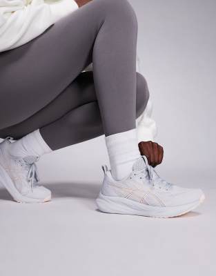 Asics Asics Gel-Pulse 16 running trainers in grey and pink