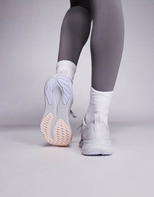 Asics Gel-Pulse 16 running trainers in grey and pink, 5 of 5