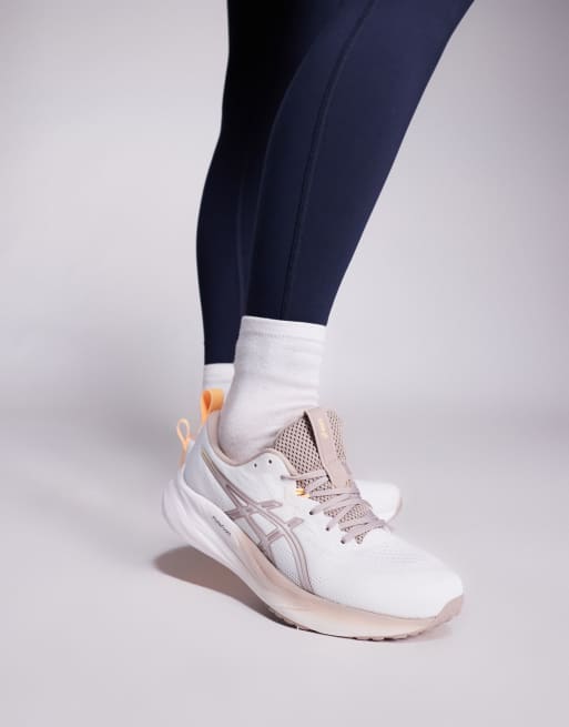 Asics - Gel-Pulse 16 - Sneakers da corsa bianche e rosa polvere, 5 di 5