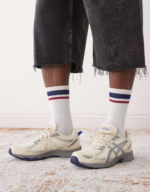 Asics – Gel-Venture 6 – Biało-kremowe buty sportowe