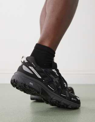 Asics Gel-Venture 6 GTx trainers in black and silver
