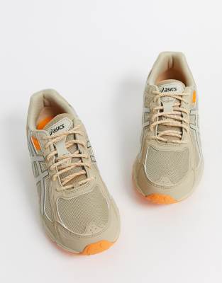 asics sneakers beige