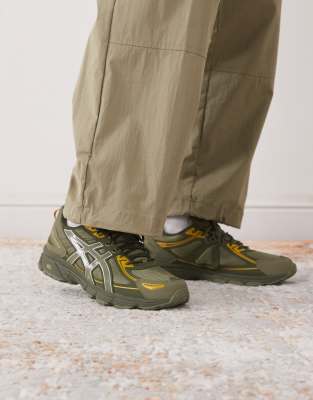  Gel-Venture 6 trainers in olive canvas