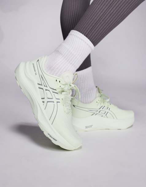 Asics GT-2000 14 running trainers in green - view 1