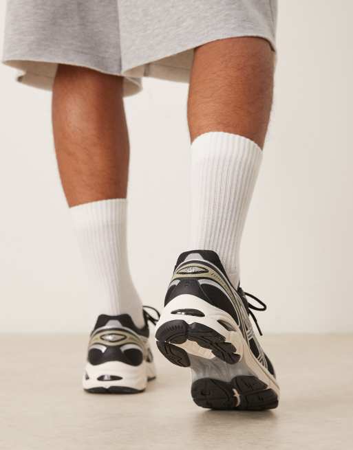 Asics GT-2160 trainers in black and wool