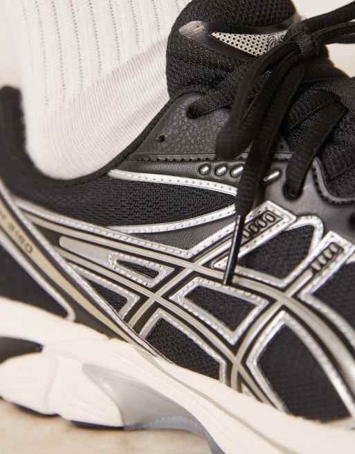 Asics GT-2160 trainers in black and wool