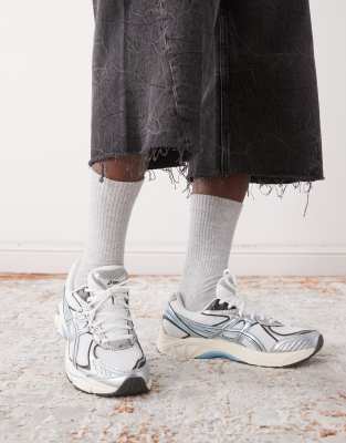  GT-2160 trainers  and pure silver