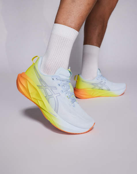 Asics - Novablast 5 Sunny Sizzle - Sneakers color blu cielo e giallo limone - view 1