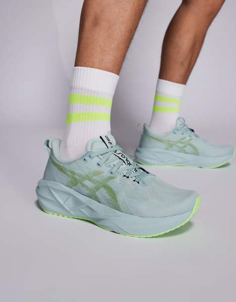 Asics – Novablast 5 – Szałwiowozielone buty sportowe - view 1
