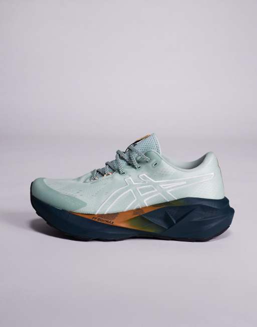 Asics – Novablast 5 TR – Laufschuhe in Stein, 2 von 5