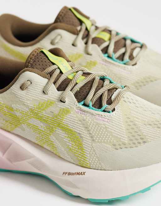 Asics - Novablast 5 TR - Zapatillas de deporte verde claro multicolor para correr, 5 de 5