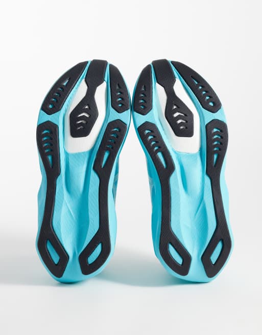 Asics Novablast 6 hardloopsneakers in aqua blauw en wit, 5 van 5