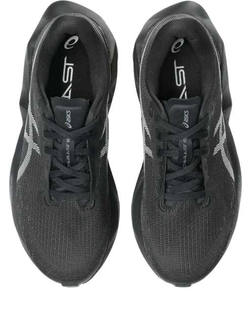Asics Novablast 6 Lauf-Sneaker in Triple Black, 2 von 4