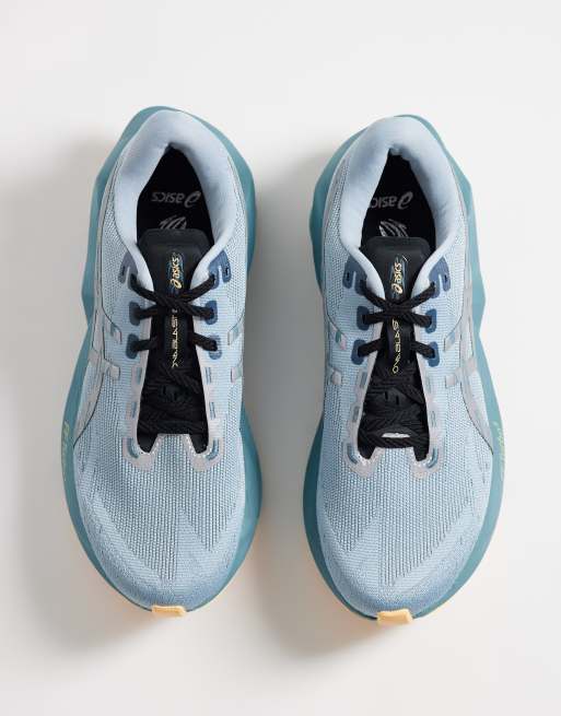 Asics Novablast 6 Lite-Show running trainers in grey with orange detail, 3 of 5