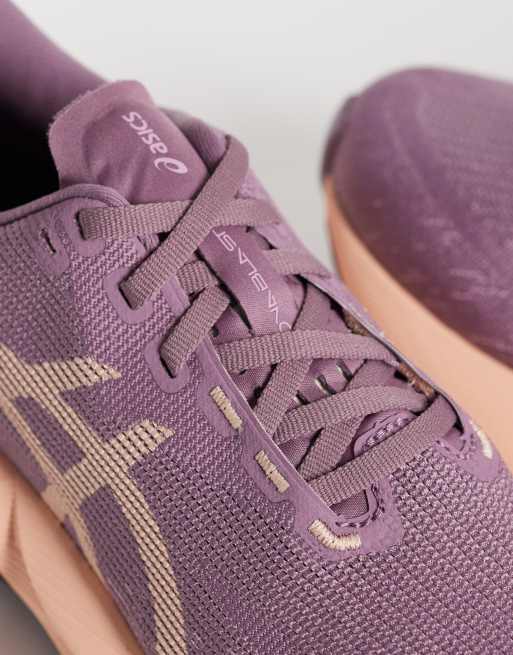 Asics Novablast 6 running trainers in dusty mauve and coral, 3 of 5