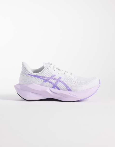 Asics Novablast 6 running trainers in white and lilac - view 1