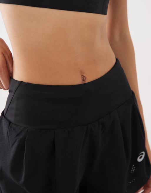 Asics running 2in1 3.5inch running shorts in black, 3 of 5