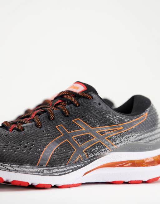 Asics noire et online orange