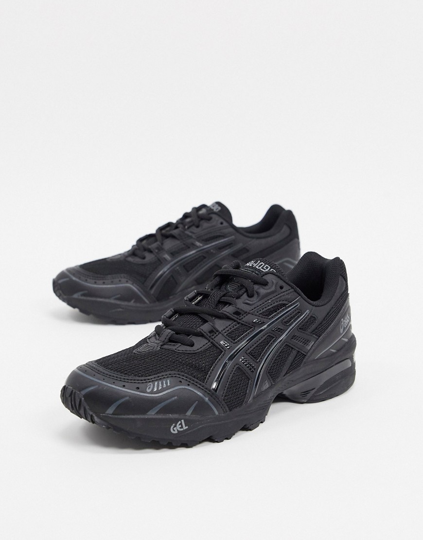 Asics SportStyle 1090 trainers in black