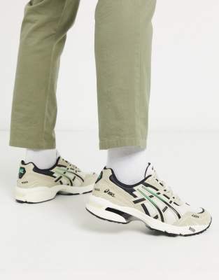 asics sport style
