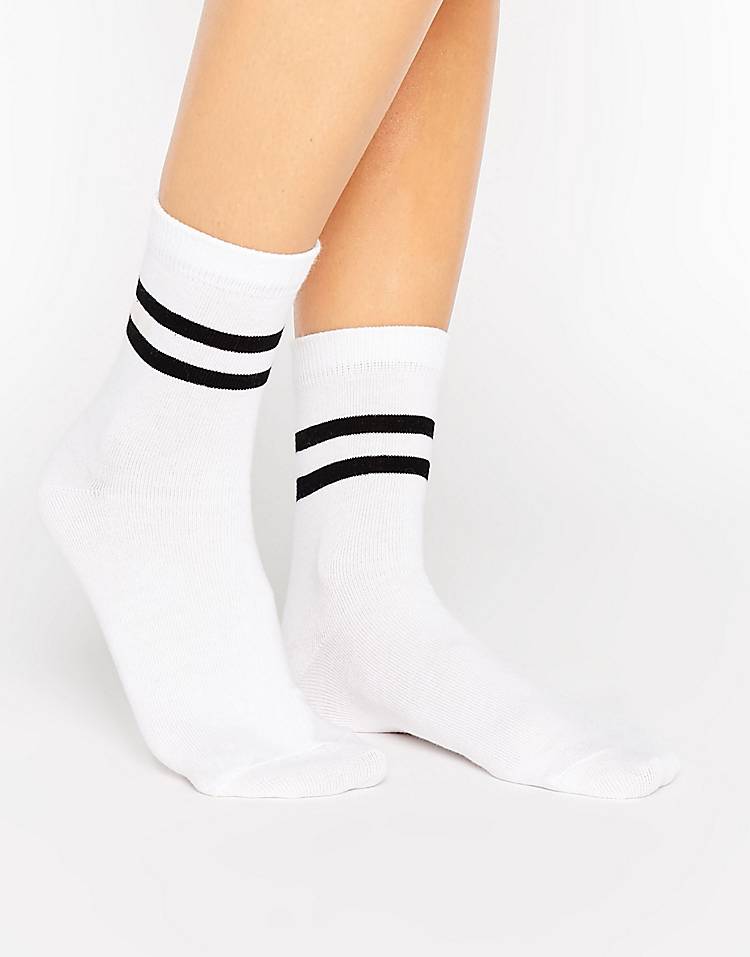 Черно белые носочки. Носки поло. Белые носки с полосками. Носки высокие женские. Длинные носки женские.