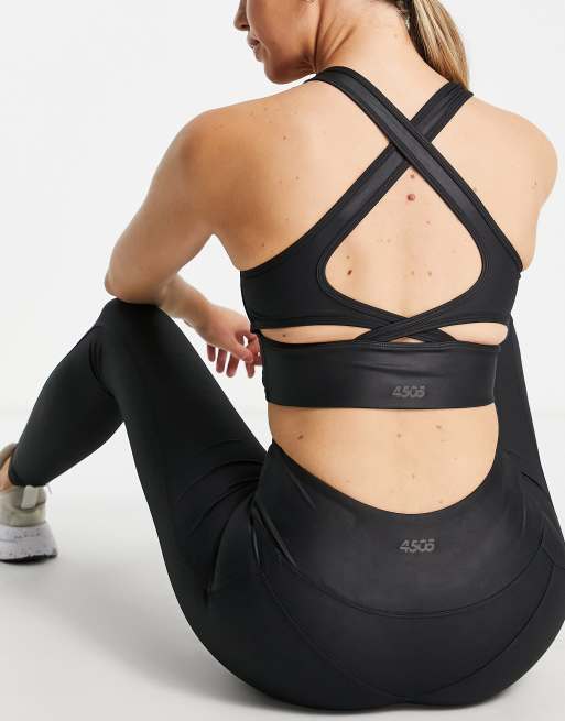 ASOS 4505 – Biustonosz sportowy zapewniający średnie wsparcie z efektem mokrego połysku i ozdobnym marszczeniem
