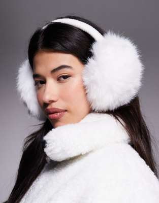 ASOS 4505 - Cache-oreilles de ski en fausse fourrure - Blanc